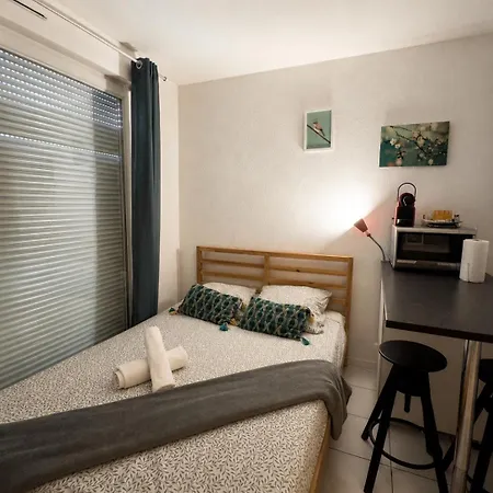 Avec Parking En Sous-sol Apartamento